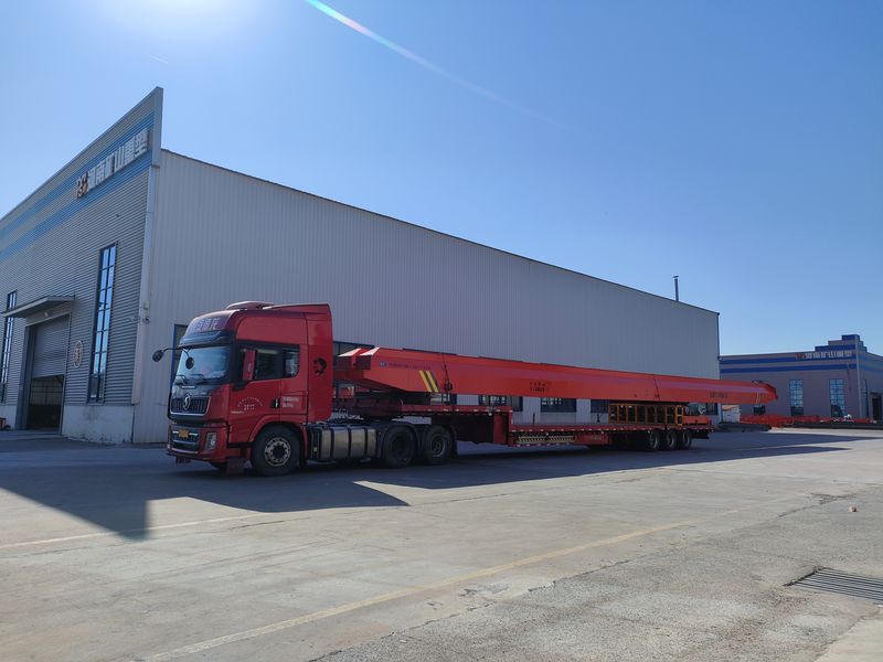 電動單梁起重機  2臺 LD3t—26.85m 制作完成，發(fā)往江蘇交付客戶使用